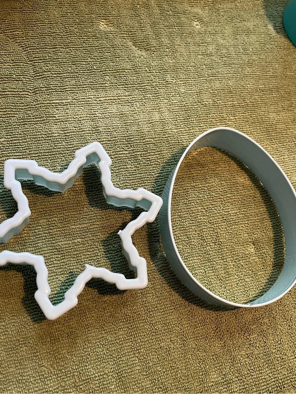 Star and egg shaped cookie cutters